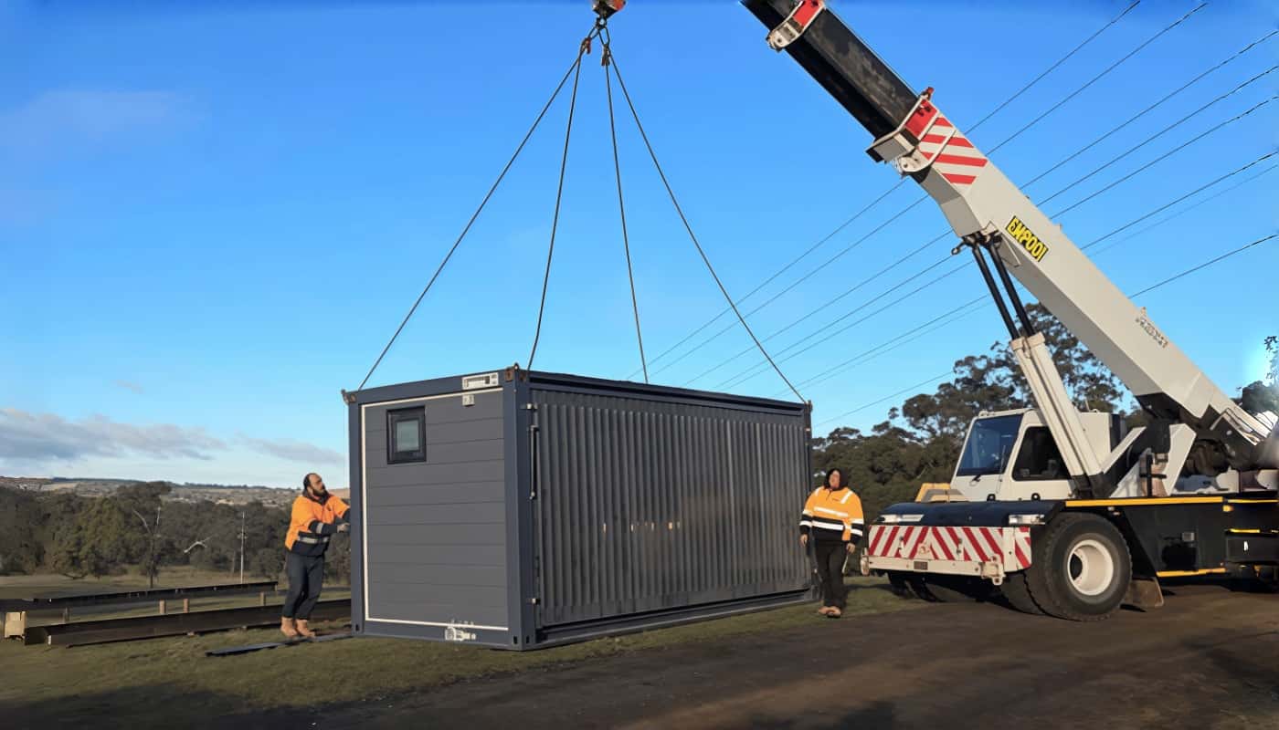what is an expandable container house?